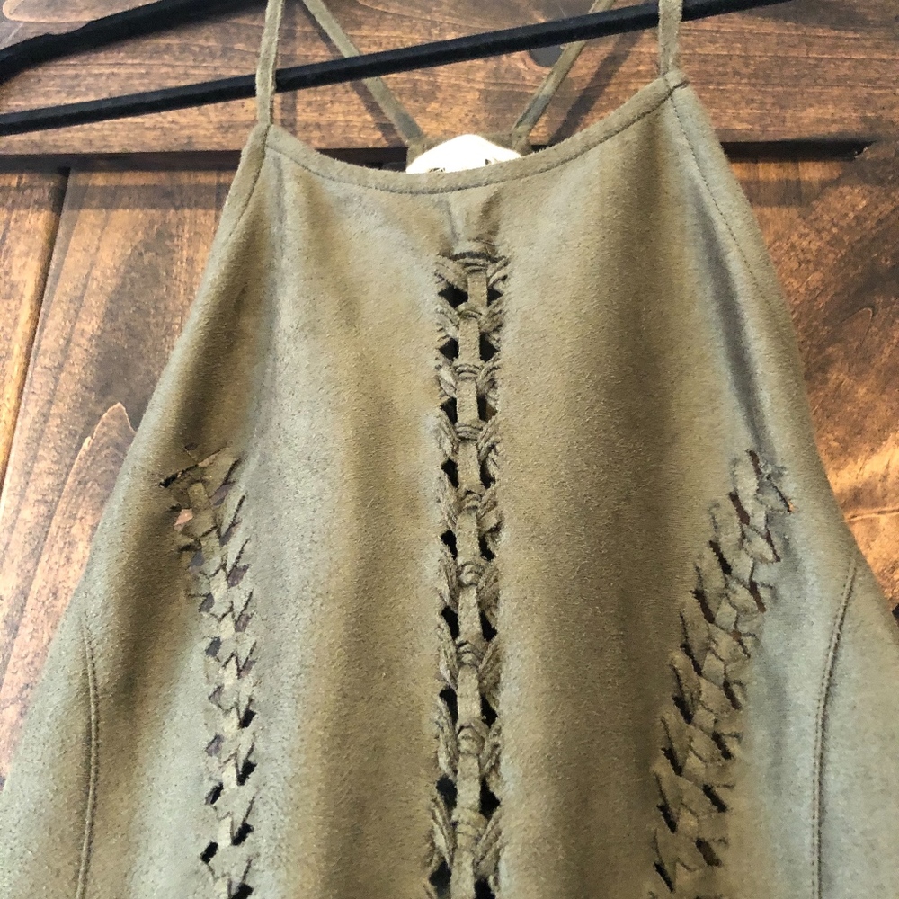 Tank Top - Picture 2 of 4
